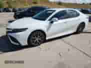 2023 Toyota Camry SE with VIN 4T1G11BK3PU093529, listed as a Copart auction lot 70646835 with 36,783 mi miles and Salvage title. Bid and sale history available at DreamBid. Image 1.