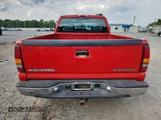 ✅ 2000 Chevrolet Silverado 2500 LS • VIN: 1GCGK29U1YE242031 • Lot: 84549485. Wystawiony na Copart z przebiegiem 234 569 mil. Bezpłatny archiwum sprzedaży aukcyjnych z USA i szczegółowy raport historii pojazdu na DreamBid. Zdjęcie 6.