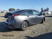 ✅ 2019 Toyota Prius XLE • VIN: JTDKARFU1K3089695 • Лот: 82400845. Опубликован ранее на Copart с пробегом 100 230 миль. Бесплатный доступ к архиву аукционных продаж из США и подробный отчёт об истории автомобиля на DreamBid. Изображение 3.