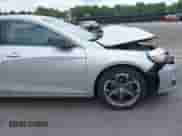 2019 Chevrolet Malibu RS z VIN 1G1ZG5ST4KF208012, wystawiony jako IAAI lot #42626440 z przebiegiem 157 894 mil mil oraz . Historia ofert i sprzedaży dostępna na DreamBid. Obrazek 18.