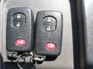 ✅ 2015 Toyota Prius Two • VIN: JTDKN3DUXF0462048 • Lot: 43295615. Wystawiony na IAAI z przebiegiem 97 303 mil. Bezpłatny archiwum sprzedaży aukcyjnych z USA i szczegółowy raport historii pojazdu na DreamBid. Zdjęcie 11.