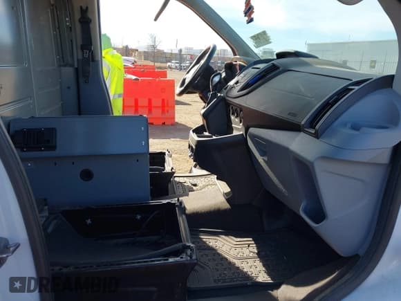 ✅ 2016 Ford Transit • VIN: 1FTYR1YG0GKA12535 • Lot: 41455146. Listed on IAAI with 149,521 mi. Free auction sales archive from the USA and detailed vehicle history report at DreamBid. Image 5.