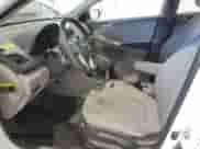 2015 Hyundai Accent GLS z VIN KMHCT4AE8FU924933, wystawiony jako Copart lot #90636105 z przebiegiem 465 167 mil mil oraz Czysty tytuł • Clean title. Historia ofert i sprzedaży dostępna na DreamBid. Obrazek 7.