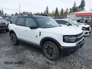 ✅ 2025 Ford Bronco Sport Outer Banks • VIN: 3FMCR9CN7SRE17161 • Lot: 43574298. Wystawiony na IAAI z przebiegiem 3 722 mil. Bezpłatny archiwum sprzedaży aukcyjnych z USA i szczegółowy raport historii pojazdu na DreamBid. Zdjęcie 1.