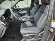 ✅ 2025 Audi Q7 Premium Plus • VIN: WA1LVBF74SD029022 • Лот: 70194475. Опубликован ранее на Copart с пробегом 571 миль. Бесплатный доступ к архиву аукционных продаж из США и подробный отчёт об истории автомобиля на DreamBid. Изображение 7.