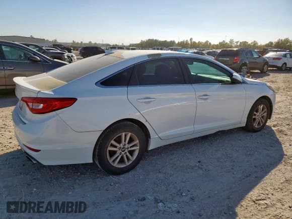 ✅ 2015 Hyundai Sonata SE • VIN: 5NPE24AF3FH156183 • Lot: 85417045. Listed on Copart with 129,603 mi. Free auction sales archive from the USA and detailed vehicle history report at DreamBid. Image 3.