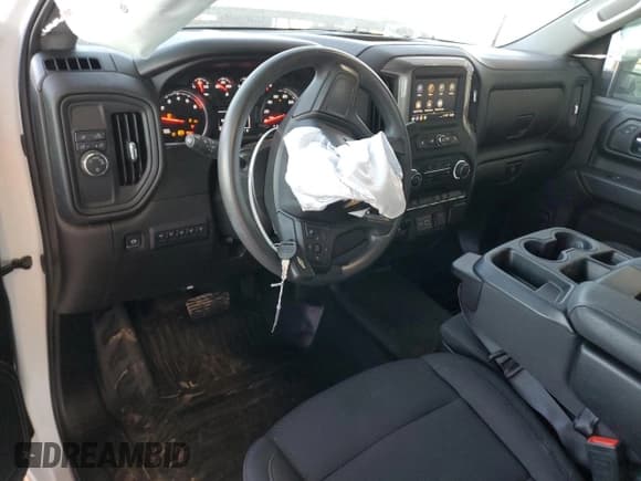 ✅ 2024 Chevrolet Silverado 1500 • VIN: 1GB0WLE79RF357732 • Лот: 89190405. Опубликован ранее на Copart с пробегом 1 511 миль. Бесплатный доступ к архиву аукционных продаж из США и подробный отчёт об истории автомобиля на DreamBid. Изображение 8.