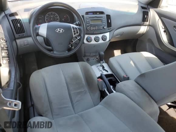 2009 Hyundai Elantra GLS z VIN KMHDU46D49U821000, wystawiony jako Copart lot #76135404 z przebiegiem 164 563 mil mil oraz Szkoda całkowita • Salvage title. Historia ofert i sprzedaży dostępna na DreamBid. Obrazek 8.