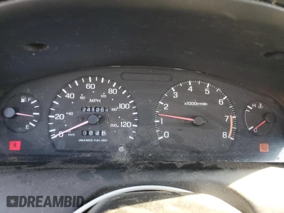 ✅ 1999 Nissan Sentra XE • VIN: 1N4AB41D6XC701325 • Lot: 54947275. Wystawiony na Copart z przebiegiem 241 264 mil. Bezpłatny archiwum sprzedaży aukcyjnych z USA i szczegółowy raport historii pojazdu na DreamBid. Zdjęcie 9.