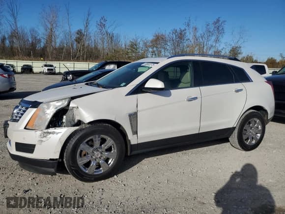 ✅ 2016 Cadillac SRX Luxury Collection • VIN: 3GYFNEE31GS515789 • Лот: 90652375. Опубликован ранее на Copart с пробегом 93 593 миль. Бесплатный доступ к архиву аукционных продаж из США и подробный отчёт об истории автомобиля на DreamBid. Изображение 1.