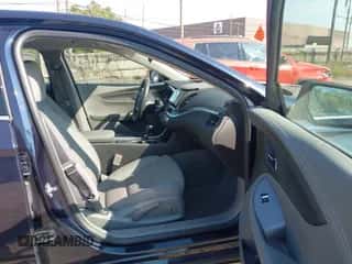 2017 Chevrolet Impala LS z VIN 2G11X5S35H9164441, wystawiony jako IAAI lot #43190499 z przebiegiem 125 536 mil mil oraz . Historia ofert i sprzedaży dostępna na DreamBid. Obrazek 5.