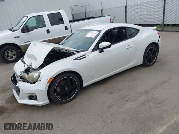 ✅ 2013 Subaru BRZ Limited • VIN: JF1ZCAC18D1609948 • Lot: 43176942. Listed on IAAI with 100,601 mi. Free auction sales archive from the USA and detailed vehicle history report at DreamBid. Image 17.
