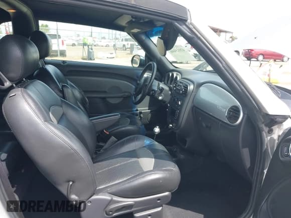 ✅ 2005 Chrysler PT Cruiser GT • VIN: 3C3AY75S15T265900 • Lot: 42015046. Listed on IAAI with 168,672 mi. Free auction sales archive from the USA and detailed vehicle history report at DreamBid. Image 5.
