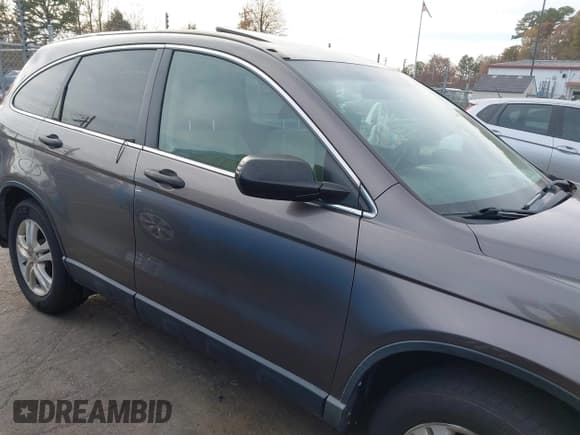 ✅ 2010 Honda CR-V EX • VIN: 3CZRE4H57AG704221 • Lot: 43737914. Wystawiony na IAAI z przebiegiem 258 595 mil. Bezpłatny archiwum sprzedaży aukcyjnych z USA i szczegółowy raport historii pojazdu na DreamBid. Zdjęcie 13.