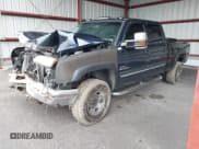 ✅ 2005 Chevrolet Silverado 2500HD LS • VIN: 1GCHK232X5F862104 • Лот: 42075091. Опубликован ранее на IAAI с пробегом 219 759 миль. Бесплатный доступ к архиву аукционных продаж из США и подробный отчёт об истории автомобиля на DreamBid. Изображение 2.