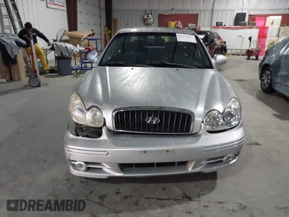 ✅ 2005 Hyundai Sonata GLS • VIN: KMHWF35H95A156494 • Лот: 41572111. Опубликован ранее на IAAI с пробегом 99 348 миль. Бесплатный доступ к архиву аукционных продаж из США и подробный отчёт об истории автомобиля на DreamBid. Изображение 12.