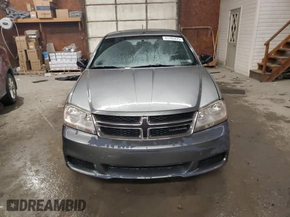 ✅ 2012 Dodge Avenger SE • VIN: 1C3CDZAB7CN128303 • Lot: 41705475. Wystawiony na Copart z przebiegiem 130 486 mil. Bezpłatny archiwum sprzedaży aukcyjnych z USA i szczegółowy raport historii pojazdu na DreamBid. Zdjęcie 5.