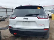 ✅ 2019 Jeep Cherokee Trailhawk Elite • VIN: 1C4PJMBN2KD191525 • Lot: 43716239. Listed on IAAI with 45,582 mi. Free auction sales archive from the USA and detailed vehicle history report at DreamBid. Image 15.