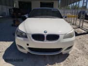 ✅ 2008 BMW 5 Series M5 • VIN: WBSNB93508CX10627 • Lot: 52225045. Wystawiony na Copart z przebiegiem 165 776 mil. Bezpłatny archiwum sprzedaży aukcyjnych z USA i szczegółowy raport historii pojazdu na DreamBid. Zdjęcie 5.