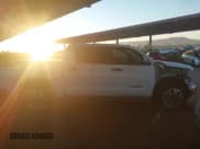 ✅ 2015 Toyota Tundra SR5 • VIN: 5TFEM5F12FX093580 • Lot: 43588140. Listed on IAAI with 118,188 mi. Free auction sales archive from the USA and detailed vehicle history report at DreamBid. Image 14.