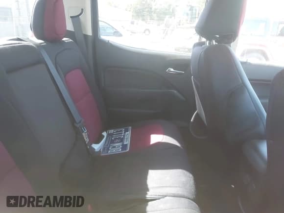 ✅ 2015 Chevrolet Colorado 2WD LT • VIN: 1GCGSBE3XF1205304 • Лот: 43526555. Опубликован ранее на IAAI с пробегом 179 048 миль. Бесплатный доступ к архиву аукционных продаж из США и подробный отчёт об истории автомобиля на DreamBid. Изображение 8.