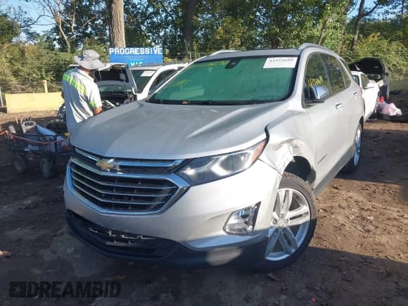 ✅ 2018 Chevrolet Equinox Premier • VIN: 3GNAXMEV4JL107270 • Лот: 43322699. Опубликован ранее на IAAI с пробегом 54 419 миль. Бесплатный доступ к архиву аукционных продаж из США и подробный отчёт об истории автомобиля на DreamBid. Изображение 2.