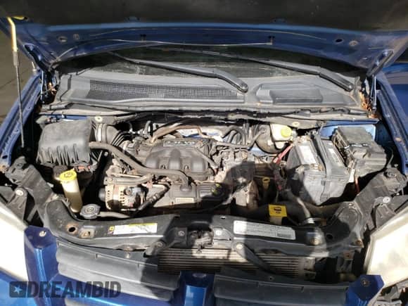 2010 Dodge Grand Caravan SE with VIN 2D4RN4DE0AR430420, listed as a Copart auction lot 46491975 with 122,383 mi miles and Clean title. Bid and sale history available at DreamBid. Image 12.