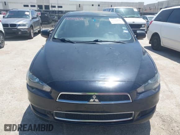 ✅ 2012 Mitsubishi Lancer SE • VIN: JA32V2FW3CU008378 • Lot: 42811641. Wystawiony na IAAI z przebiegiem 160 291 mil. Bezpłatny archiwum sprzedaży aukcyjnych z USA i szczegółowy raport historii pojazdu na DreamBid. Zdjęcie 6.