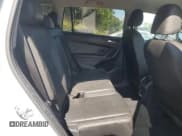 ✅ 2018 Volkswagen Tiguan SEL • VIN: 3VV2B7AX8JM100502 • Lot: 81006435. Listed on Copart with 89,904 mi. Free auction sales archive from the USA and detailed vehicle history report at DreamBid. Image 11.