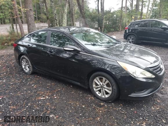 ✅ 2014 Hyundai Sonata GLS • VIN: 5NPEB4AC1EH830416 • Лот: 43452673. Опубликован ранее на IAAI с пробегом 186 826 миль. Бесплатный доступ к архиву аукционных продаж из США и подробный отчёт об истории автомобиля на DreamBid. Изображение 1.