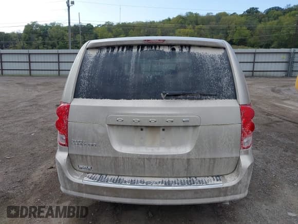 ✅ 2012 Dodge Grand Caravan SE • VIN: 2C4RDGBG3CR360890 • Лот: 43426848. Опубликован ранее на IAAI с пробегом 103 139 миль. Бесплатный доступ к архиву аукционных продаж из США и подробный отчёт об истории автомобиля на DreamBid. Изображение 17.