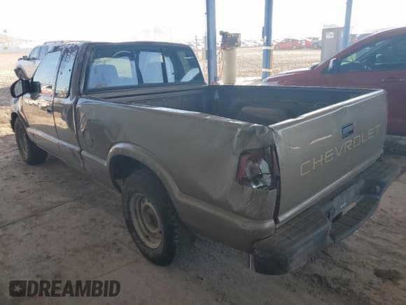 ✅ 2002 Chevrolet S-10 • VIN: 1GCCS19W728238050 • Лот: 59987995. Опубликован ранее на Copart с пробегом 164 658 миль. Бесплатный доступ к архиву аукционных продаж из США и подробный отчёт об истории автомобиля на DreamBid. Изображение 2.