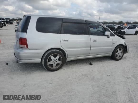 ✅ 1995 Honda Odyssey • VIN: RA11047490 • Lot: 45955115. Listed on Copart with Not provided. Free auction sales archive from the USA and detailed vehicle history report at DreamBid. Image 3.