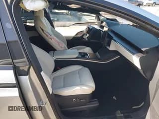 ✅ 2024 Tesla Model X Plaid • VIN: 7SAXCBE66RF458402 • Lot: 42139034. Listed on IAAI with Not provided. Free auction sales archive from the USA and detailed vehicle history report at DreamBid. Image 5.