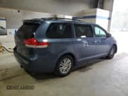 ✅ 2013 Toyota Sienna XLE • VIN: 5TDYK3DC0DS398722 • Lot: 90659635. Wystawiony na Copart z przebiegiem 307 298 mil. Bezpłatny archiwum sprzedaży aukcyjnych z USA i szczegółowy raport historii pojazdu na DreamBid. Zdjęcie 3.