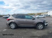 ✅ 2011 Nissan Murano SV • VIN: JN8AZ1MWXBW161068 • Lot: 43581037. Wystawiony na IAAI z przebiegiem 154 044 mil. Bezpłatny archiwum sprzedaży aukcyjnych z USA i szczegółowy raport historii pojazdu na DreamBid. Zdjęcie 13.