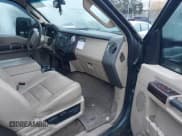 ✅ 2008 Ford F-250 XL • VIN: 1FTSX21R78EB79889 • Лот: 43779589. Опубликован ранее на IAAI с пробегом 294 248 миль. Бесплатный доступ к архиву аукционных продаж из США и подробный отчёт об истории автомобиля на DreamBid. Изображение 5.