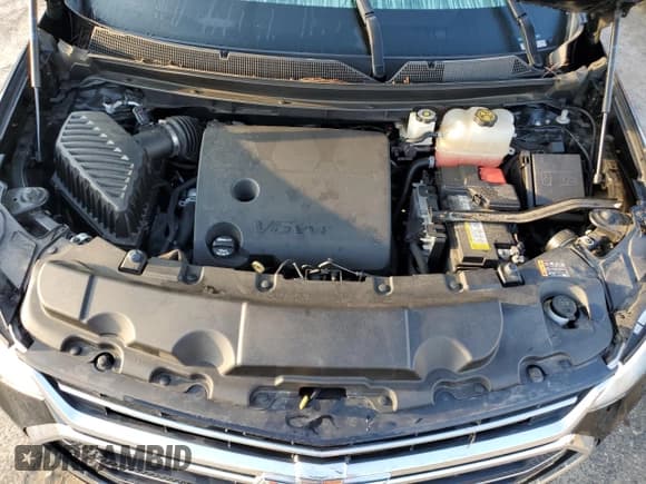 ✅ 2020 Chevrolet Traverse LT Cloth • VIN: 1GNERGKW0LJ249684 • Lot: 71919574. Wystawiony na Copart z przebiegiem 31 675 mil. Bezpłatny archiwum sprzedaży aukcyjnych z USA i szczegółowy raport historii pojazdu na DreamBid. Zdjęcie 12.