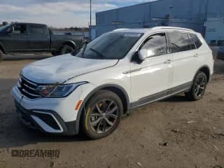 ✅ 2022 Volkswagen Tiguan SE • VIN: 3VV2B7AX4NM033516 • Lot: 90394505. Wystawiony na Copart z przebiegiem 58 069 mil. Bezpłatny archiwum sprzedaży aukcyjnych z USA i szczegółowy raport historii pojazdu na DreamBid. Zdjęcie 1.