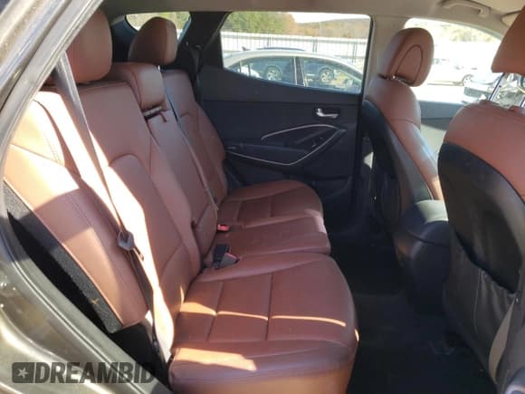 ✅ 2013 Hyundai Santa Fe Sport • VIN: 5XYZUDLA0DG057094 • Лот: 91346625. Опубликован ранее на Copart с пробегом 156 877 миль. Бесплатный доступ к архиву аукционных продаж из США и подробный отчёт об истории автомобиля на DreamBid. Изображение 11.