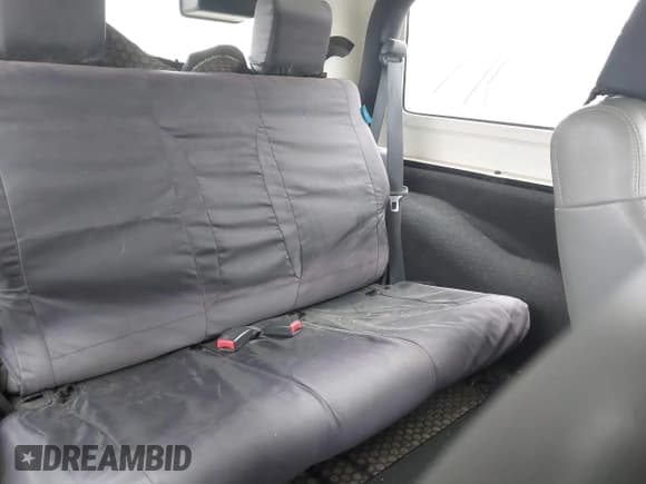 ✅ 2008 Jeep Wrangler X • VIN: 1J4FA24128L559155 • Lot: 43661913. Listed on IAAI with 127,220 mi. Free auction sales archive from the USA and detailed vehicle history report at DreamBid. Image 8.