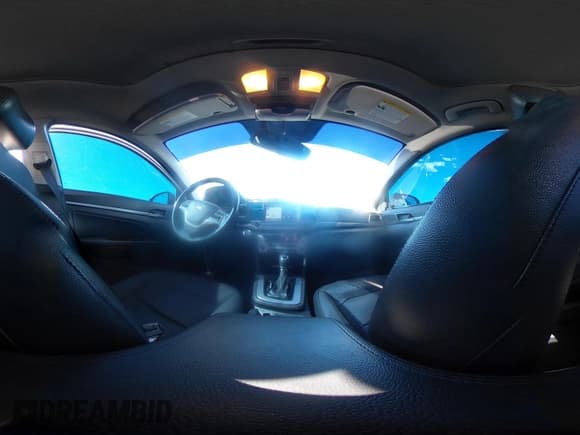 ✅ 2017 Hyundai Elantra SE • VIN: KMHD84LF9HU148598 • Lot: 43215408. Wystawiony na IAAI z przebiegiem 109 286 mil. Bezpłatny archiwum sprzedaży aukcyjnych z USA i szczegółowy raport historii pojazdu na DreamBid. Zdjęcie 18.