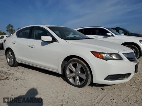 ✅ 2015 Acura ILX • VIN: 19VDE1F38FE001464 • Lot: 82730225. Wystawiony na Copart z przebiegiem 101 585 mil. Bezpłatny archiwum sprzedaży aukcyjnych z USA i szczegółowy raport historii pojazdu na DreamBid. Zdjęcie 4.