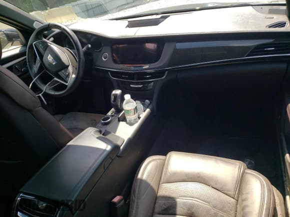 ✅ 2020 Cadillac CT6 Premium Luxury • VIN: 1G6KE5RS4LU100274 • Lot: 60818604. Listed on Copart with Not provided. Free auction sales archive from the USA and detailed vehicle history report at DreamBid. Image 8.