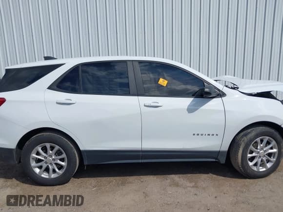 ✅ 2020 Chevrolet Equinox LS • VIN: 2GNAXHEV4L6164034 • Lot: 43302257. Wystawiony na IAAI z przebiegiem Nie podano. Bezpłatny archiwum sprzedaży aukcyjnych z USA i szczegółowy raport historii pojazdu na DreamBid. Zdjęcie 12.