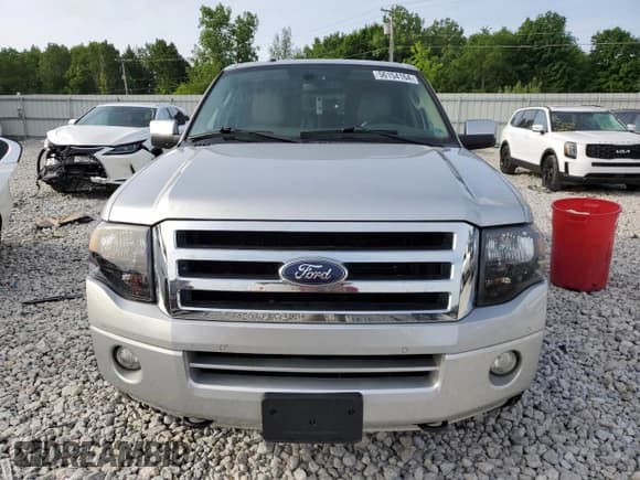 ✅ 2012 Ford Expedition Limited • VIN: 1FMJU2A50CEF65933 • Lot: 56154164. Wystawiony na Copart z przebiegiem 108 556 mil. Bezpłatny archiwum sprzedaży aukcyjnych z USA i szczegółowy raport historii pojazdu na DreamBid. Zdjęcie 5.