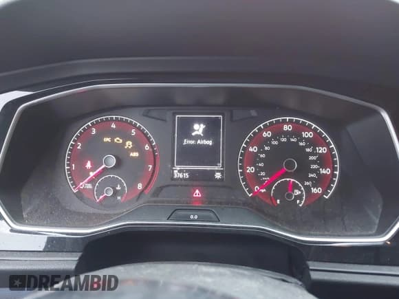 ✅ 2019 Volkswagen Jetta S • VIN: 3VW5T7BU2KM195232 • Lot: 43357447. Listed on IAAI with 37,615 mi. Free auction sales archive from the USA and detailed vehicle history report at DreamBid. Image 7.