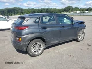✅ 2020 Hyundai Kona SE • VIN: KM8K1CAA3LU577032 • Лот: 68443734. Опубликован ранее на Copart с пробегом 55 643 миль. Бесплатный доступ к архиву аукционных продаж из США и подробный отчёт об истории автомобиля на DreamBid. Изображение 3.