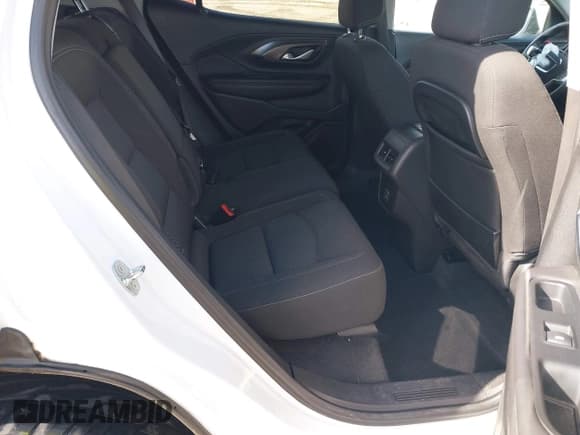 ✅ 2022 GMC Terrain SLE • VIN: 3GKALTEV7NL248682 • Lot: 43652281. Wystawiony na IAAI z przebiegiem 71 374 mil. Bezpłatny archiwum sprzedaży aukcyjnych z USA i szczegółowy raport historii pojazdu na DreamBid. Zdjęcie 8.