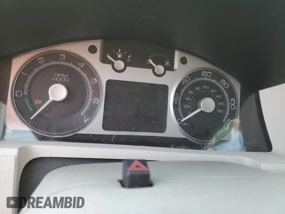 ✅ 2009 Mercury Mariner Hybrid • VIN: 4M2CU29379KJ22098 • Лот: 83224674. Опубликован ранее на Copart с пробегом Не указан. Бесплатный доступ к архиву аукционных продаж из США и подробный отчёт об истории автомобиля на DreamBid. Изображение 9.